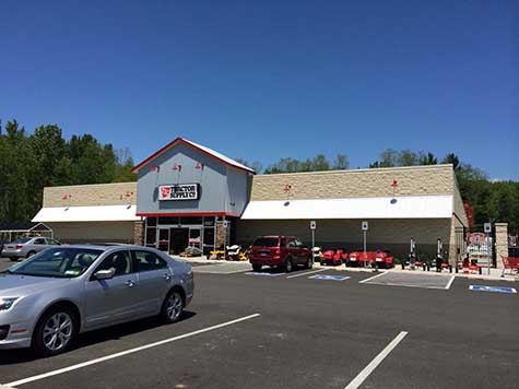 a Photograph of Guilderland Tractor Supply